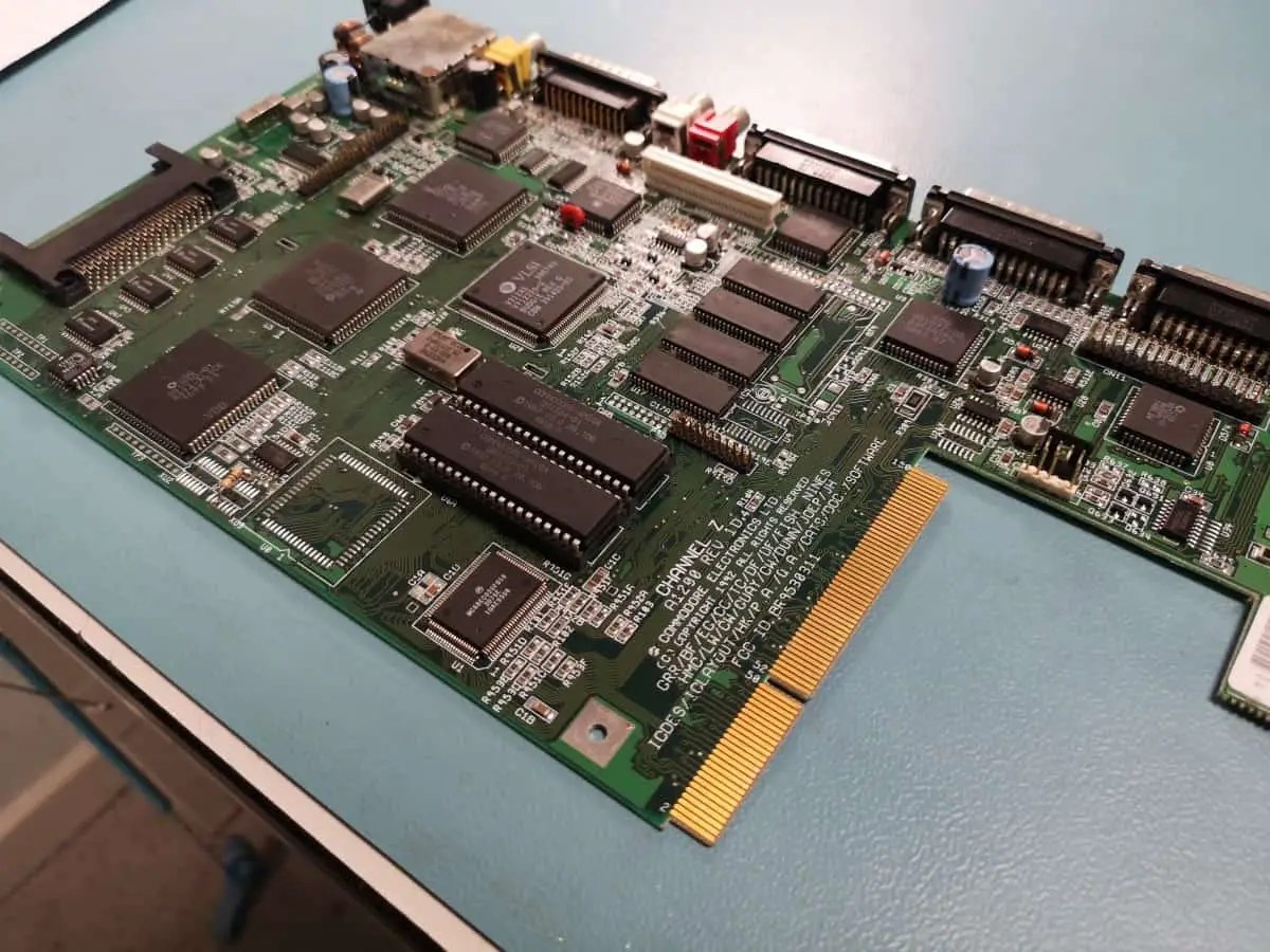 Amiga 1200 Disassembly