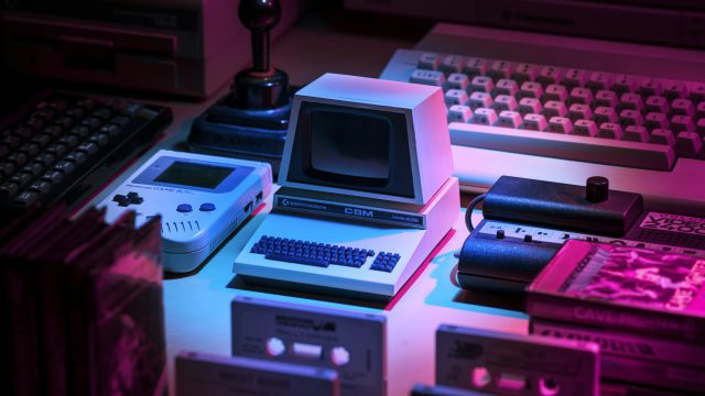 The Ultimate Guide to 2025’s Best Retro Gaming Handheld Consoles: 15 Devices That’ll Transport You Back in Time (And Why They’re Flying Off Shelves)